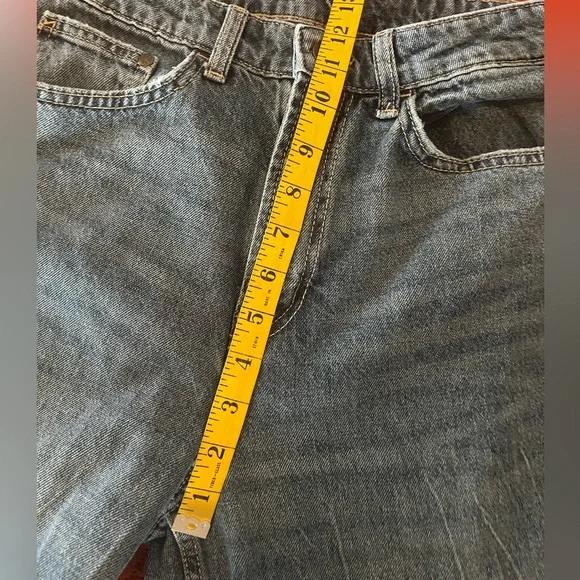 H&M &Denim Ultra High Rise Wide Leg Baggy Fit Jeans, Size 8 - Picture 9 of 11